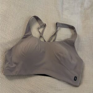 NWOT On Running Gray Sports Bra